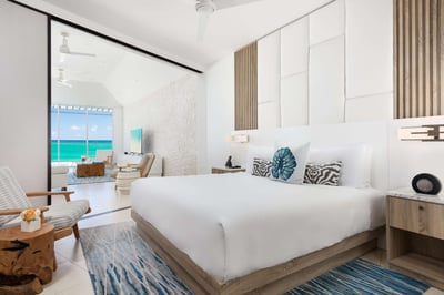 Luxury Villa Photo #8