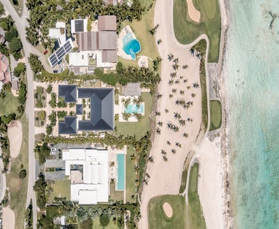 Luxury Villa Photo #2