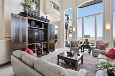 Luxury Villa Photo #23