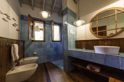 Luxury Villa Photo #24