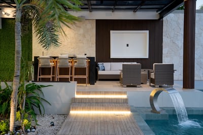 Luxury Villa Photo #9
