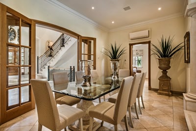 Luxury Villa Photo #21