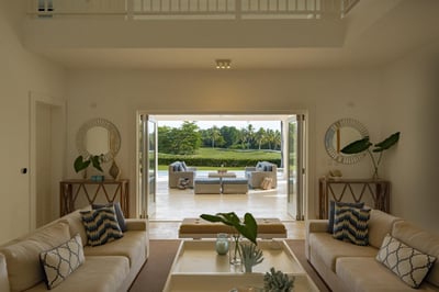 Arrecife 39 - Spacious 5BR villa near beach & golf
