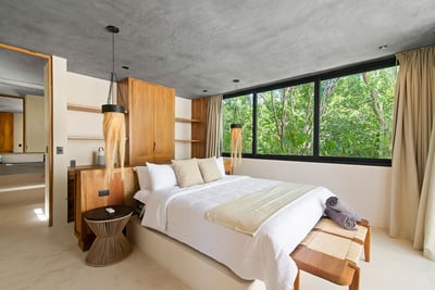 Luxury Villa Photo #38