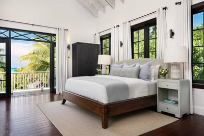 Luxury Villa Photo #13