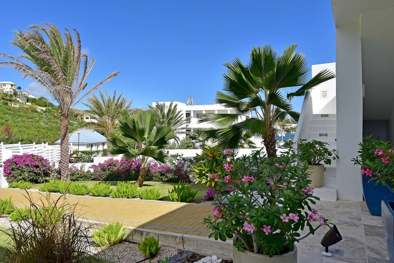 3 BDM Beachview Villa