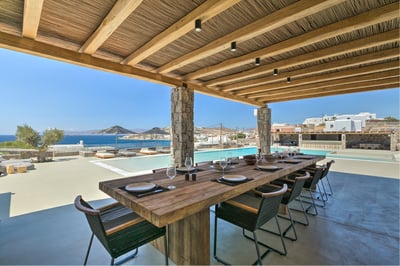Luxury Villa Photo #18