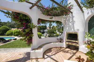 Luxury Villa Photo #7