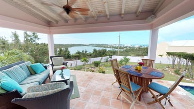 Luxury Villa Photo #5