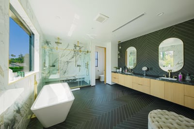 Luxury Villa Photo #55