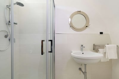 Luxury Villa Photo #43