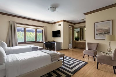 Luxury Villa Photo #40
