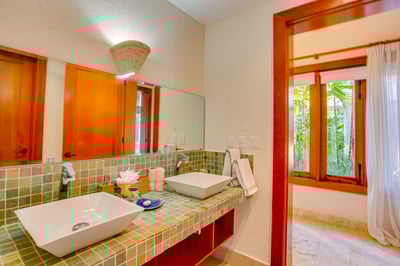 Luxury Villa Photo #53