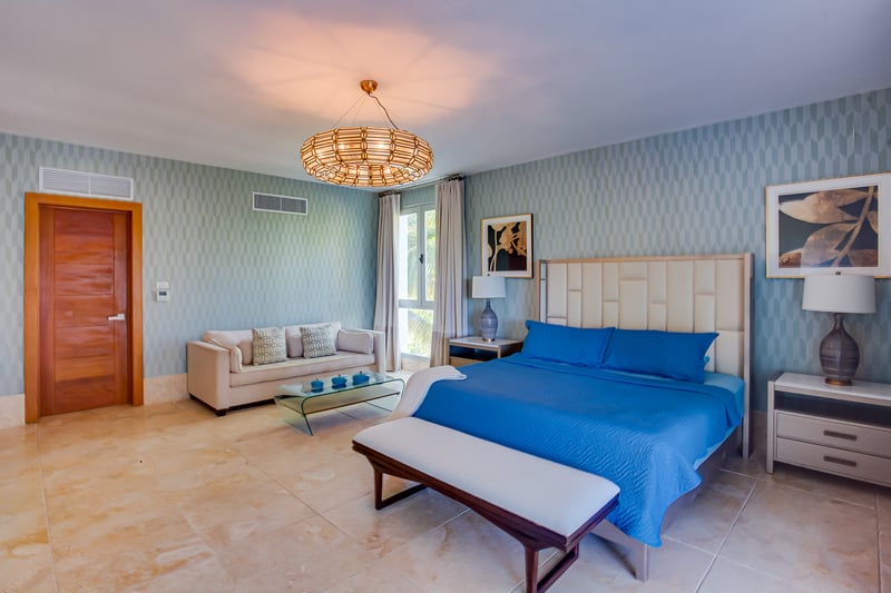 Hacienda C1 | Sol Invictus