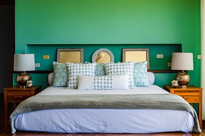 Luxury Villa Photo #17