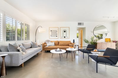 Luxury Villa Photo #15