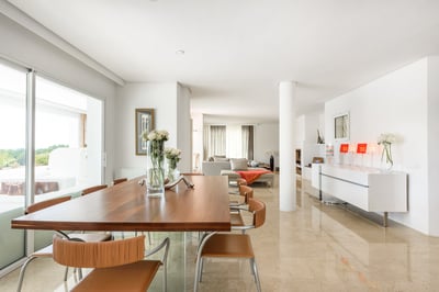 Luxury Villa Photo #27