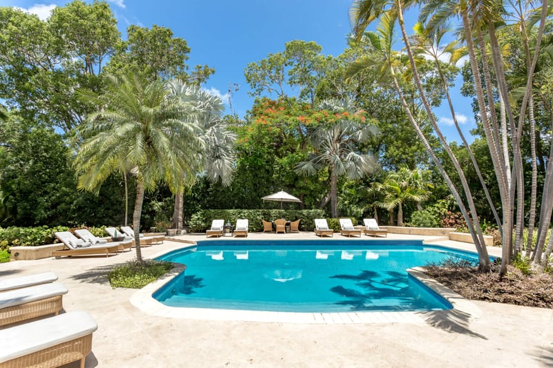 Bluff House and Cottage