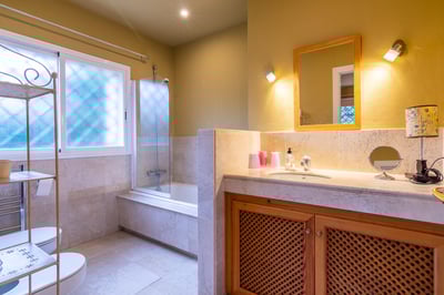 Luxury Villa Photo #22