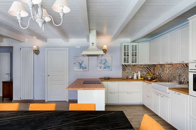 Luxury Villa Photo #24