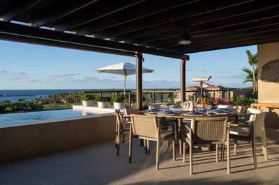 Luxury Villa Photo #11