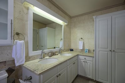 Luxury Villa Photo #22