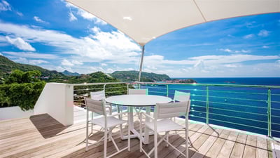 Pool & Terrace