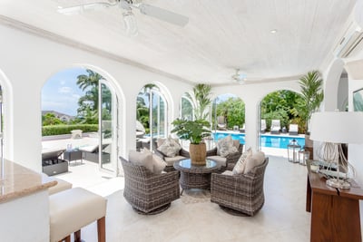 Luxury Villa Photo #9