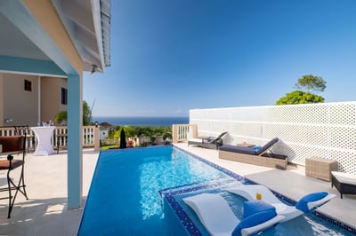 Luxury Villa Photo #19