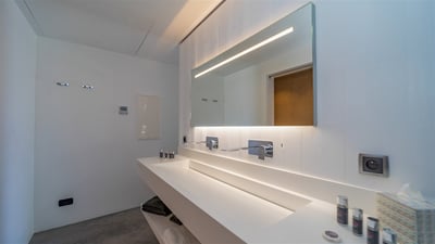 Luxury Villa Photo #51