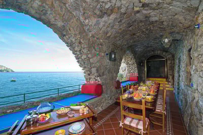 Luxury Villa Photo #6