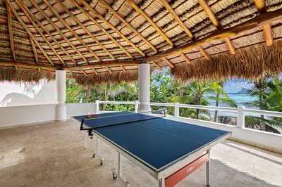 Luxury Villa Photo #34