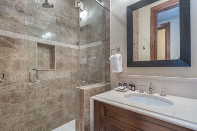Luxury Villa Photo #16