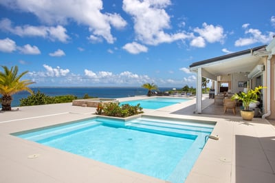 Luxury Villa Photo #8