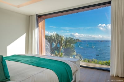 Luxury Villa Photo #29