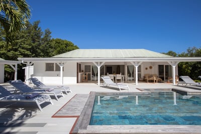 Luxury Villa Photo #5