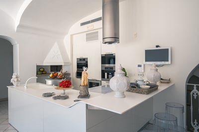 Luxury Villa Photo #28
