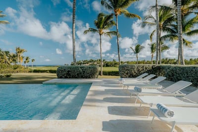 Luxury Villa Photo #7