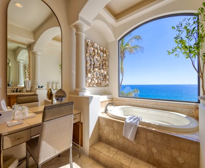 Luxury Villa Photo #49