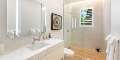 Luxury Villa Photo #23