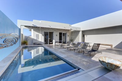 Luxury Villa Photo #11