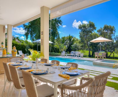 Luxury Villa Photo #15