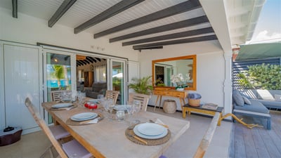Luxury Villa Photo #20