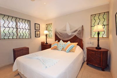 Luxury Villa Photo #9