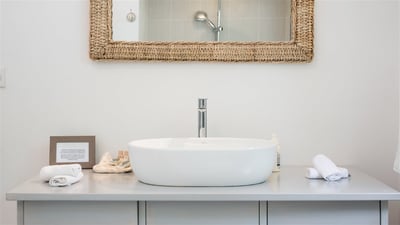 Luxury Villa Photo #24