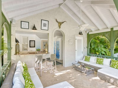 Luxury Villa Photo #16