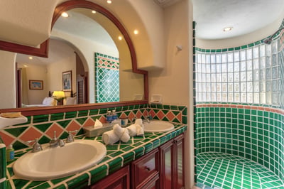 Luxury Villa Photo #50