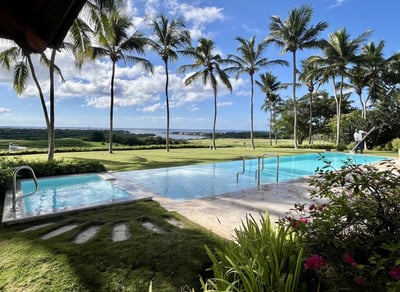 Luxury Villa Photo #3