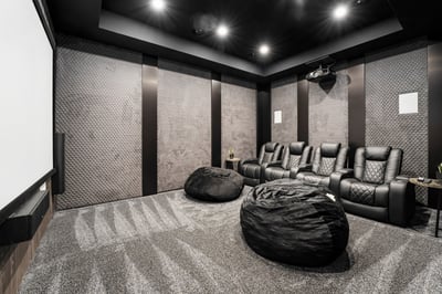 Luxury Villa Photo #43