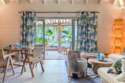 Luxury Villa Photo #10